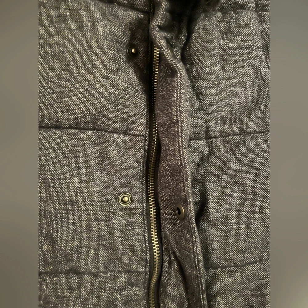 Banana Republic Knit Puffer Vest Navy Blue